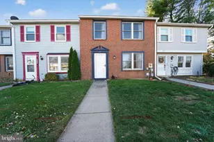213 Deervalley Dr, Frederick, MD 21702 - Photo 2