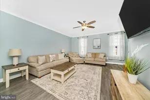 6017 Etterbeek St, Ijamsville, MD 21754 - Photo 12