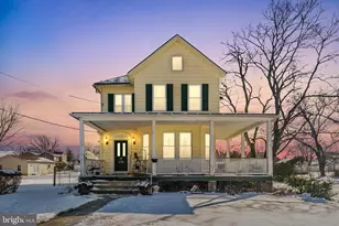 16 Lombard St, Thurmont, MD 21788 - Photo 2