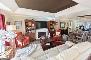 820 Dunbrooke Ct, Frederick, MD 21701 - Photo 2