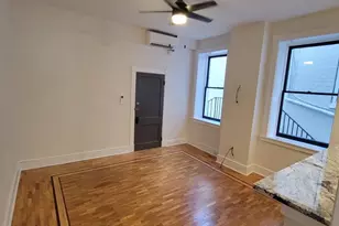 105 E Church St, Frederick, MD 21701 - Photo 2