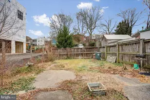 208 Broadway St, Frederick, MD 21701 - Photo 6