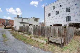 208 Broadway St, Frederick, MD 21701 - Photo 4