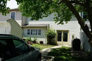 841 Waterford Dr, Frederick, MD 21702 - Photo 2