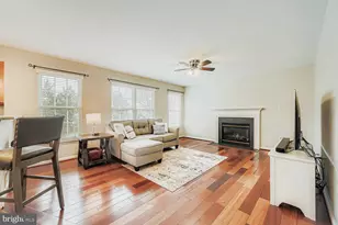 6909 Baron Ct, Frederick, MD 21703 - Photo 12