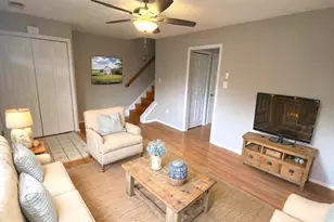 130 W Orndorff Dr, Brunswick, MD 21716 - Photo 2