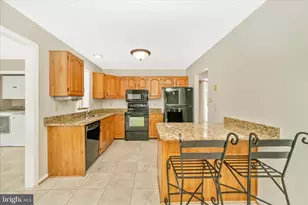 2181 E Greenleaf Dr, Frederick, MD 21702 - Photo 14