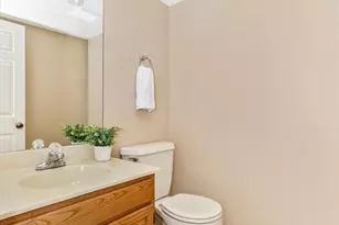 2181 E Greenleaf Dr, Frederick, MD 21702 - Photo 24