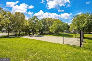 2181 E Greenleaf Dr, Frederick, MD 21702 - Photo 52