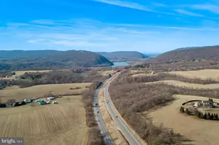 1115 Long Farm Cir, Brunswick, MD 21716 - Photo 64