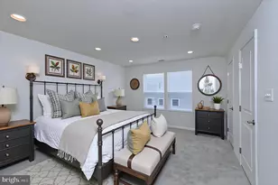 1115 Long Farm Cir, Brunswick, MD 21716 - Photo 32