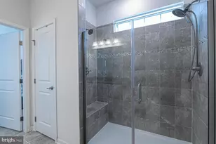 1115 Long Farm Cir, Brunswick, MD 21716 - Photo 22