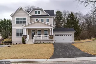 26 Walnut St, Middletown, MD 21769 - Photo 1