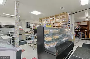 12487 Wolfsville Rd, Myersville, MD 21773 - Photo 32