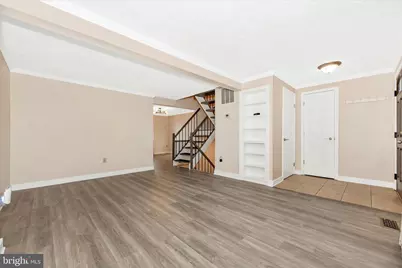 7167 Glenmeadow Court, Frederick, MD 21703 - Photo 6