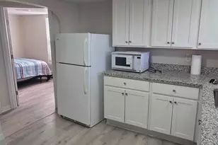 480 W South St, Frederick, MD 21701 - Photo 8