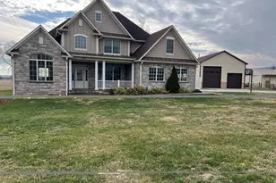 3913 Cap Stine Rd, Frederick, MD 21703 - Photo 2