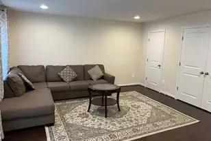 447 Pemberton Park Ln, Frederick, MD 21703 - Photo 10