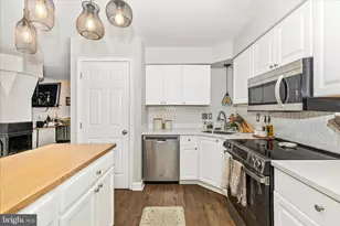 6131 Baldridge Terrace, Frederick, MD 21701 - Photo 14