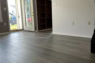 1236 Danielle Dr, Frederick, MD 21703 - Photo 2