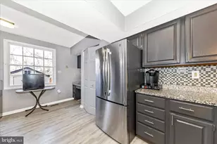 6214 Hastings Ct, Frederick, MD 21703 - Photo 14