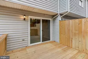 1213 Oak View Dr, Mount Airy, MD 21771 - Photo 14