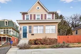 709 E Potomac St, Brunswick, MD 21716 - Photo 1