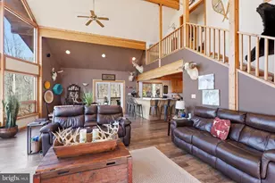 8939 Hawbottom Rd, Middletown, MD 21769 - Photo 14