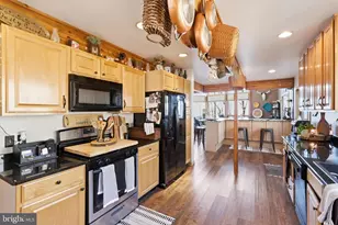 8939 Hawbottom Rd, Middletown, MD 21769 - Photo 6