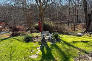 2834 E Boss Arnold Rd, Jefferson, MD 21755 - Photo 2