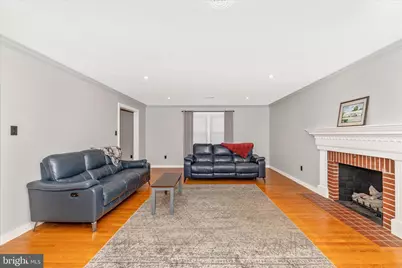 215 Broad Street, Middletown, MD 21769 - Photo 6