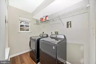 100 Featherstone Pl, Frederick, MD 21702 - Photo 32