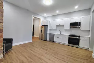 230 S Market St, Frederick, MD 21701 - Photo 4