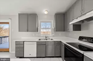 6653 E Lakeridge Rd, New Market, MD 21774 - Photo 18