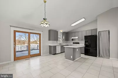 6653 E Lakeridge Road, New Market, MD 21774 - Photo 14