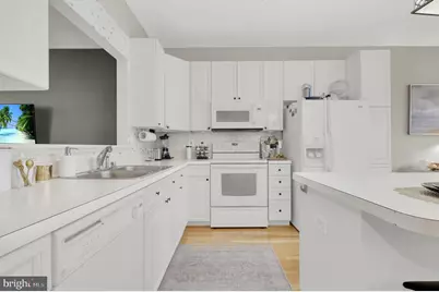 1949 Fieldstone Way, Frederick, MD 21702 - Photo 10