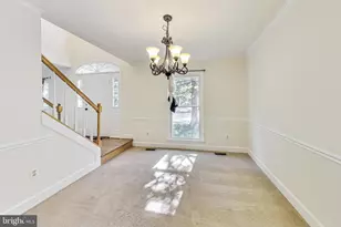 6104 Cool Spring Terrace S, Frederick, MD 21701 - Photo 8