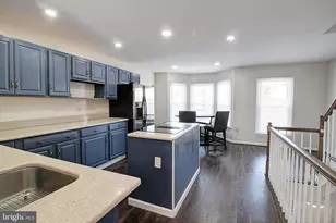 42 Victoria Square, Frederick, MD 21702 - Photo 2