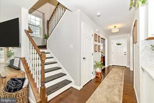 6806 Hawes Ct, Frederick, MD 21702 - Photo 4