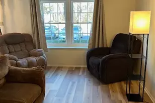 1752 Springfield Ln, Frederick, MD 21701 - Photo 2