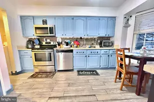 6852 Carnation Cir, Frederick, MD 21703 - Photo 4