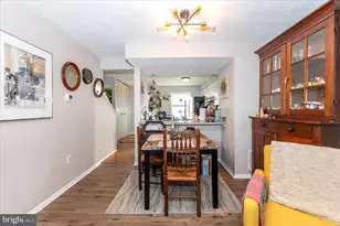 6813 Farmbrook Ct, Frederick, MD 21703 - Photo 12