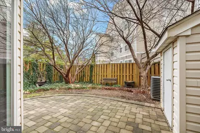 609 Hollowstone Road, Frederick, MD 21703 - Photo 32