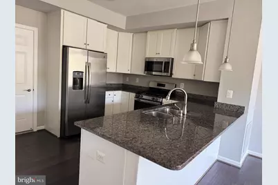 5826 Oakdale Village Road, Ijamsville, MD 21754 - Photo 4