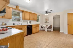 12427 Stottlemyer Rd, Myersville, MD 21773 - Photo 14