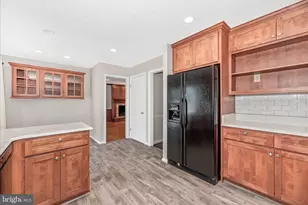 8201 Glendale Dr, Frederick, MD 21702 - Photo 20