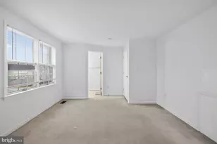 8026 Waterview Ct, Frederick, MD 21701 - Photo 6