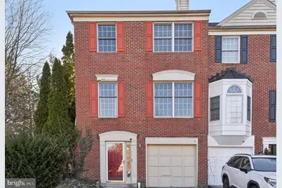 2122 Brecken Dell Court, Frederick, MD 21702 - Photo 2