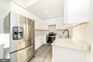 6 & 8 E B St, Brunswick, MD 21716 - Photo 8