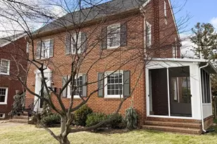 605 Fairview Ave, Frederick, MD 21701 - Photo 2
